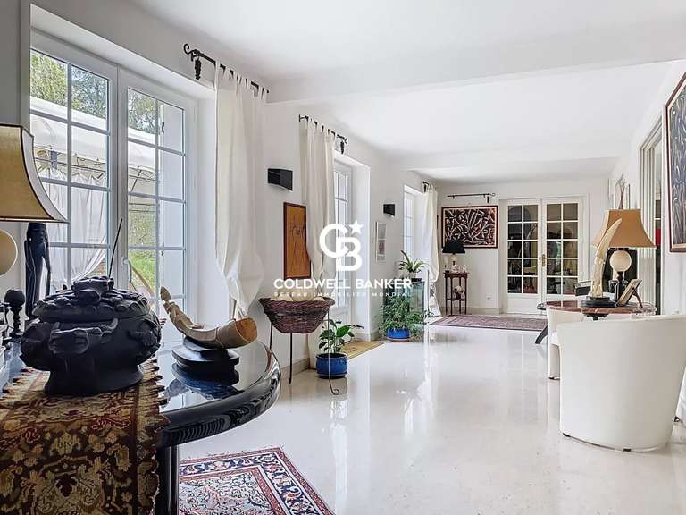 Maison Saint-Césaire - 5 chambres - 420m²