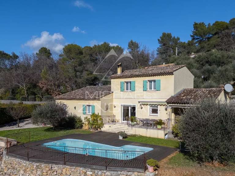 Maison Saint-Cézaire-sur-Siagne - 4 chambres - 167m²