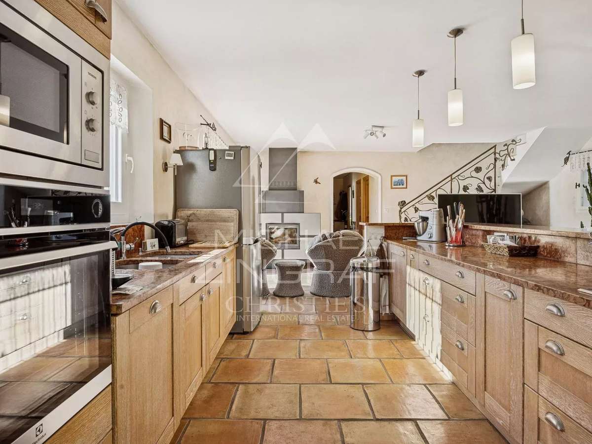 Maison Saint-Cézaire-sur-Siagne