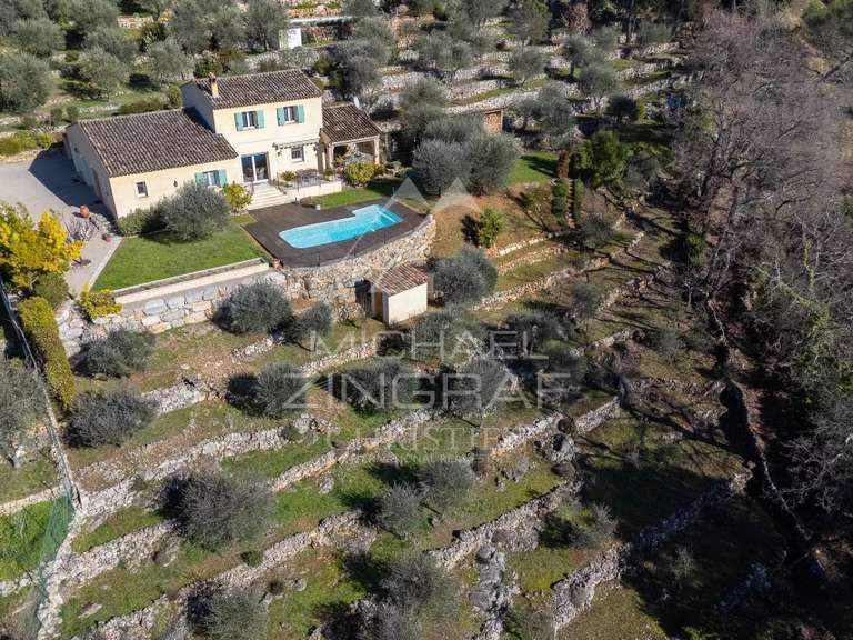 Maison Saint-Cézaire-sur-Siagne - 4 chambres - 167m²