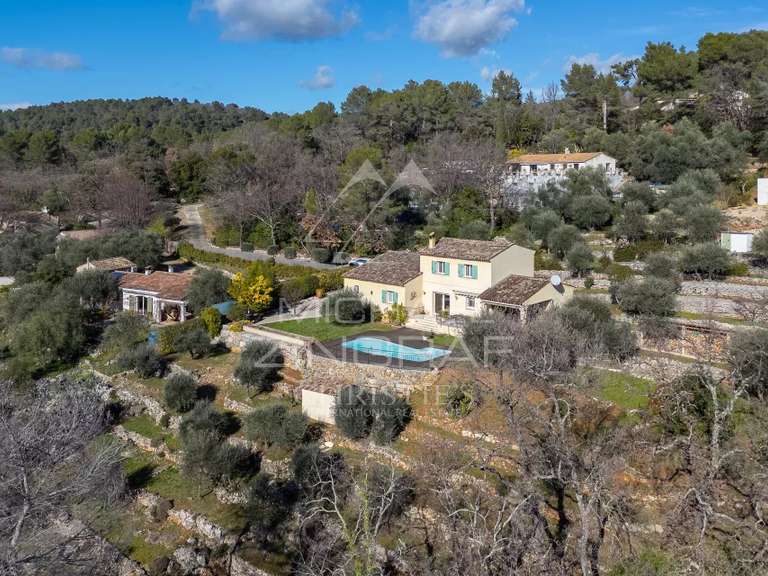 Maison Saint-Cézaire-sur-Siagne - 4 chambres - 167m²