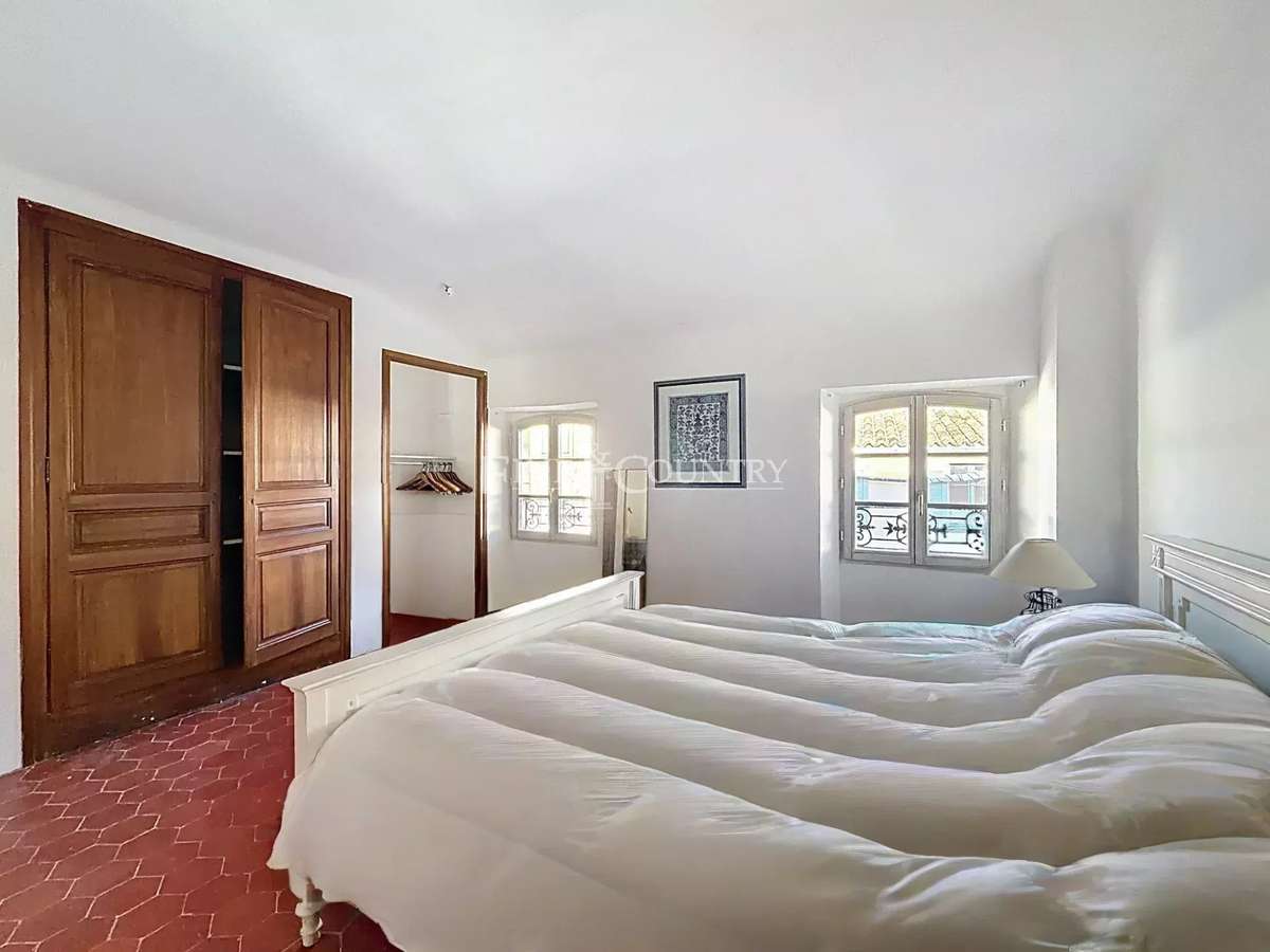 Maison Saint-Cézaire-sur-Siagne