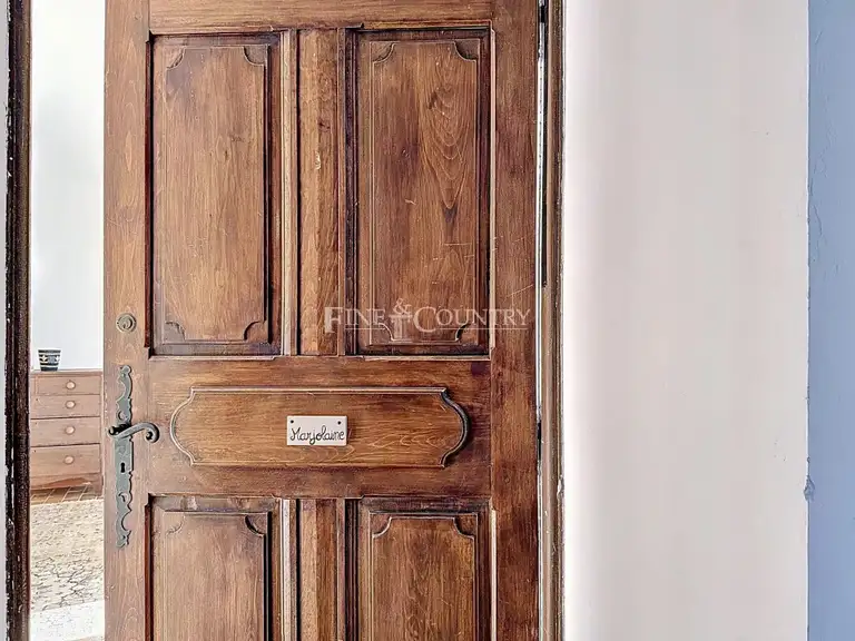 Maison Saint-Cézaire-sur-Siagne - 10 chambres - 536m²