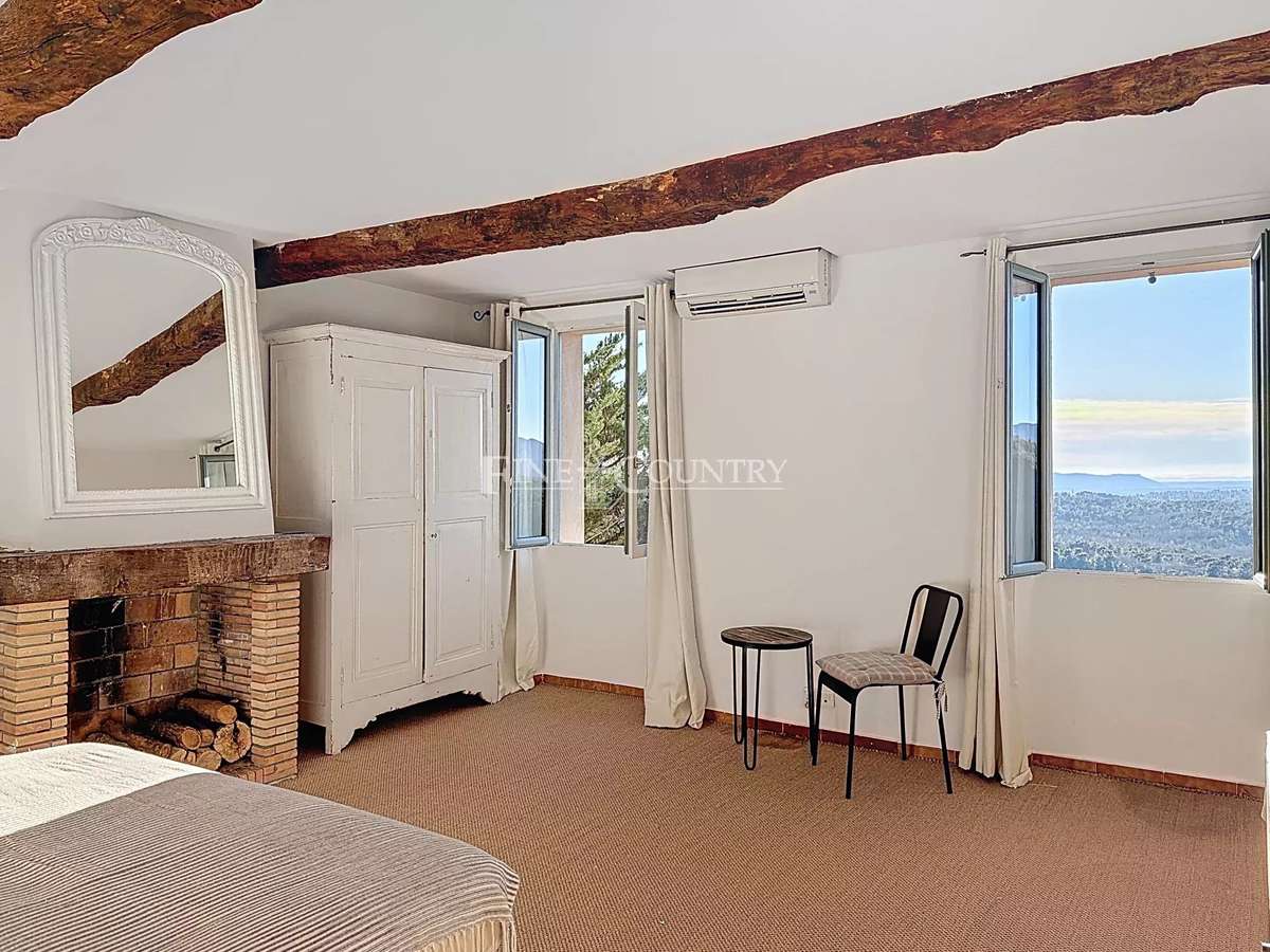 Maison Saint-Cézaire-sur-Siagne