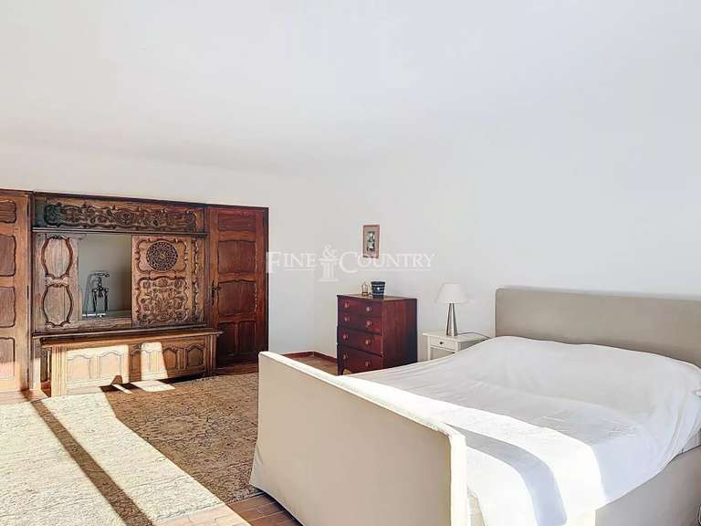 Maison Saint-Cézaire-sur-Siagne - 10 chambres - 536m²