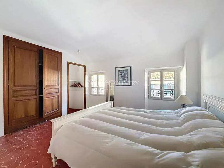 Maison Saint-Cézaire-sur-Siagne - 10 chambres - 536m²