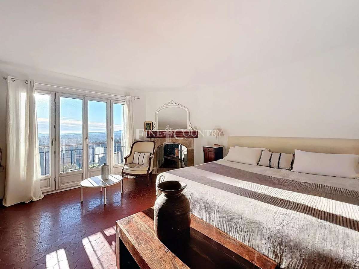 Maison Saint-Cézaire-sur-Siagne