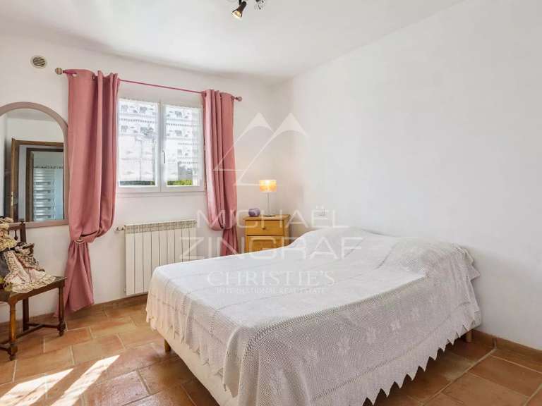 House Saint-Cézaire-sur-Siagne - 4 bedrooms - 173m²