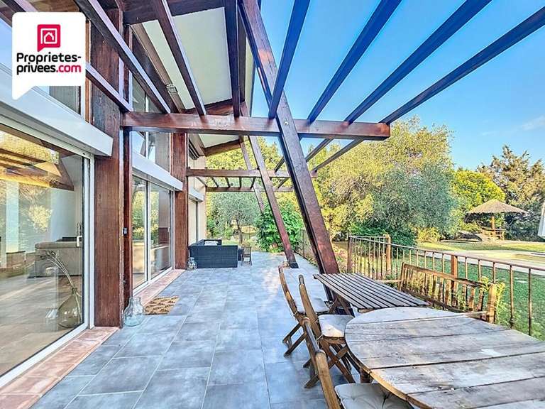 Propriété Saint-Cézaire-sur-Siagne - 4 chambres