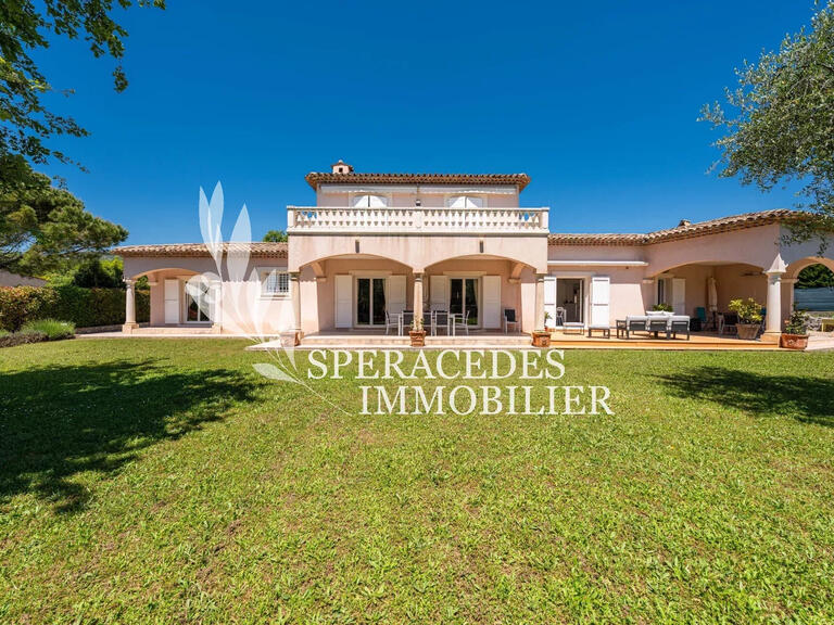 Villa Saint-Cézaire-sur-Siagne - 3 chambres - 189m²