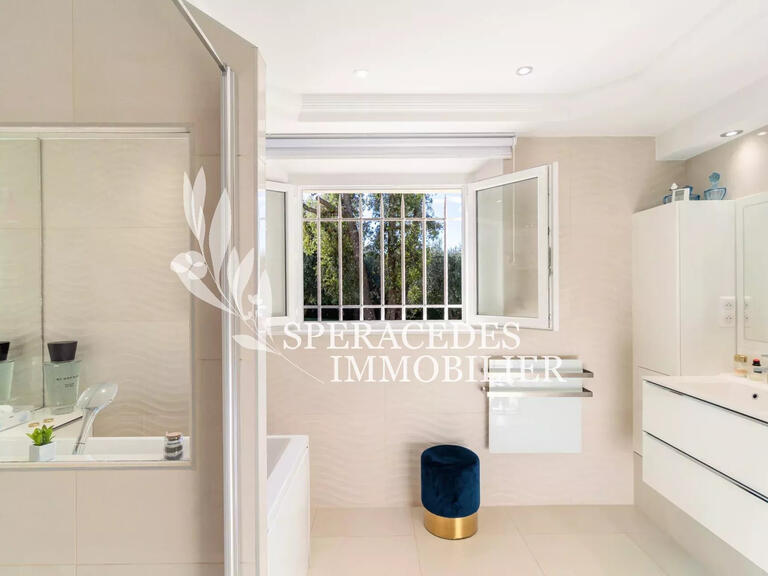 Villa Saint-Cézaire-sur-Siagne - 3 chambres - 189m²
