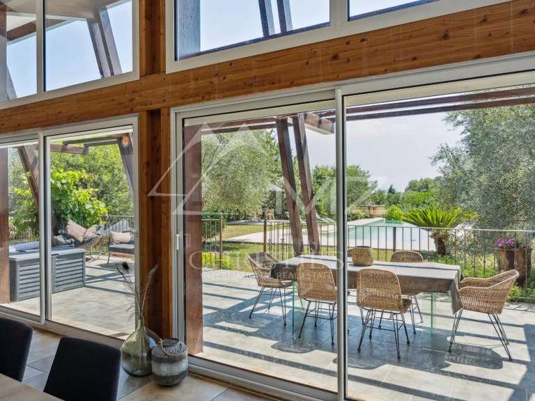 Villa Saint-Cézaire-sur-Siagne - 4 bedrooms - 146m²