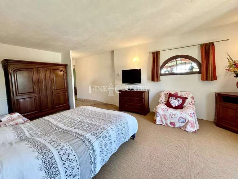 Villa Saint-Cézaire-sur-Siagne - 6 chambres - 248m²