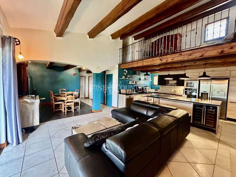 Villa Saint-Cézaire-sur-Siagne - 6 chambres - 248m²