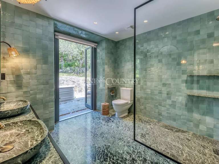 Villa Saint-Cézaire-sur-Siagne - 7 chambres - 327m²