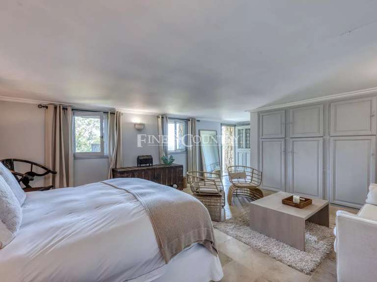 Villa Saint-Cézaire-sur-Siagne - 7 chambres - 327m²