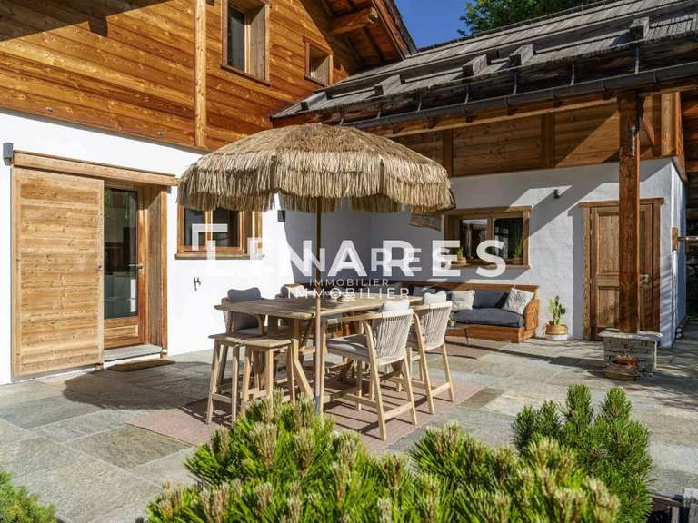 Maison Saint-Chaffrey - 4 chambres - 220m²