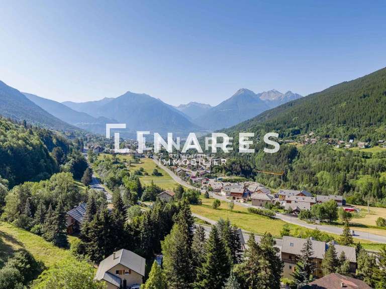 Maison Saint-Chaffrey - 4 chambres - 220m²