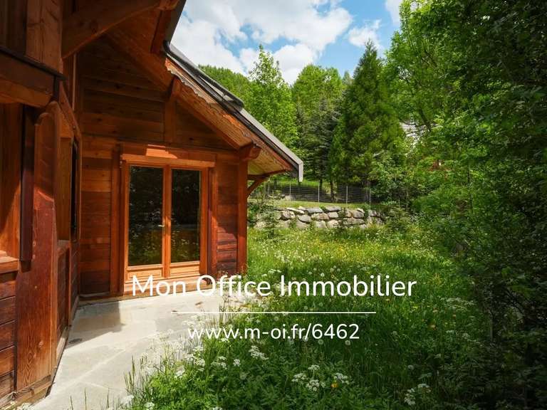 Maison Saint-Chaffrey - 4 chambres - 183m²