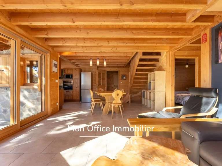 Maison Saint-Chaffrey - 4 chambres - 183m²
