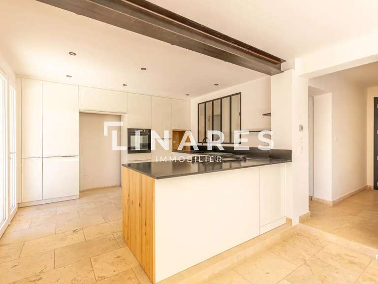 Maison Saint-Chamas - 4 chambres - 175m²