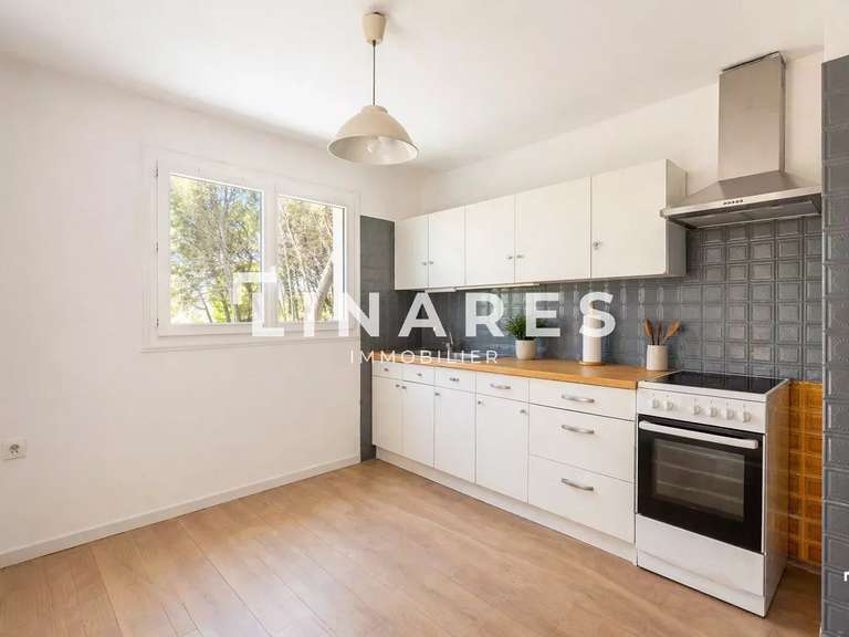 Maison Saint-Chamas - 4 chambres - 175m²