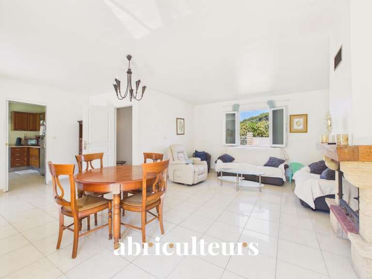 Maison Saint-Chamas - 5 chambres - 124m²