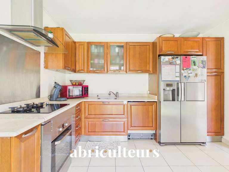 Maison Saint-Chamas - 5 chambres - 124m²