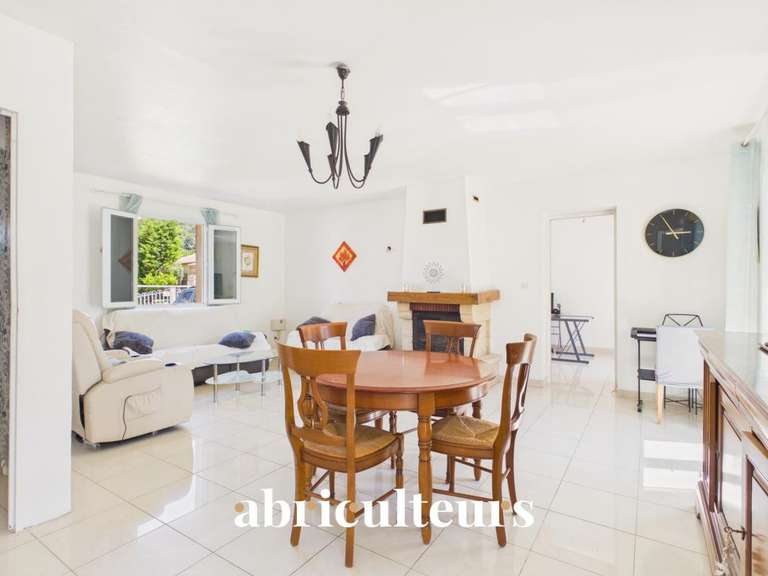 Maison Saint-Chamas - 5 chambres - 128m²