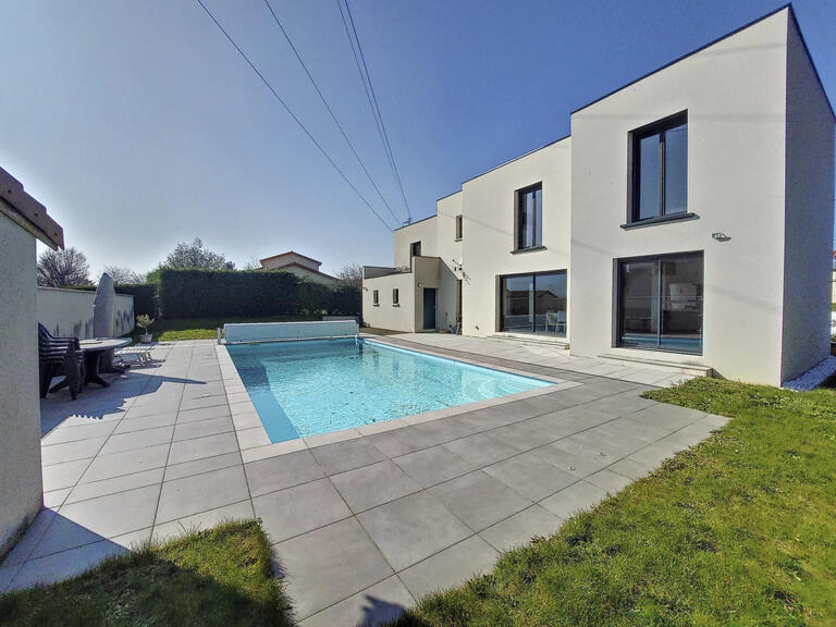 Sale House Saint-Chamond - 5 bedrooms