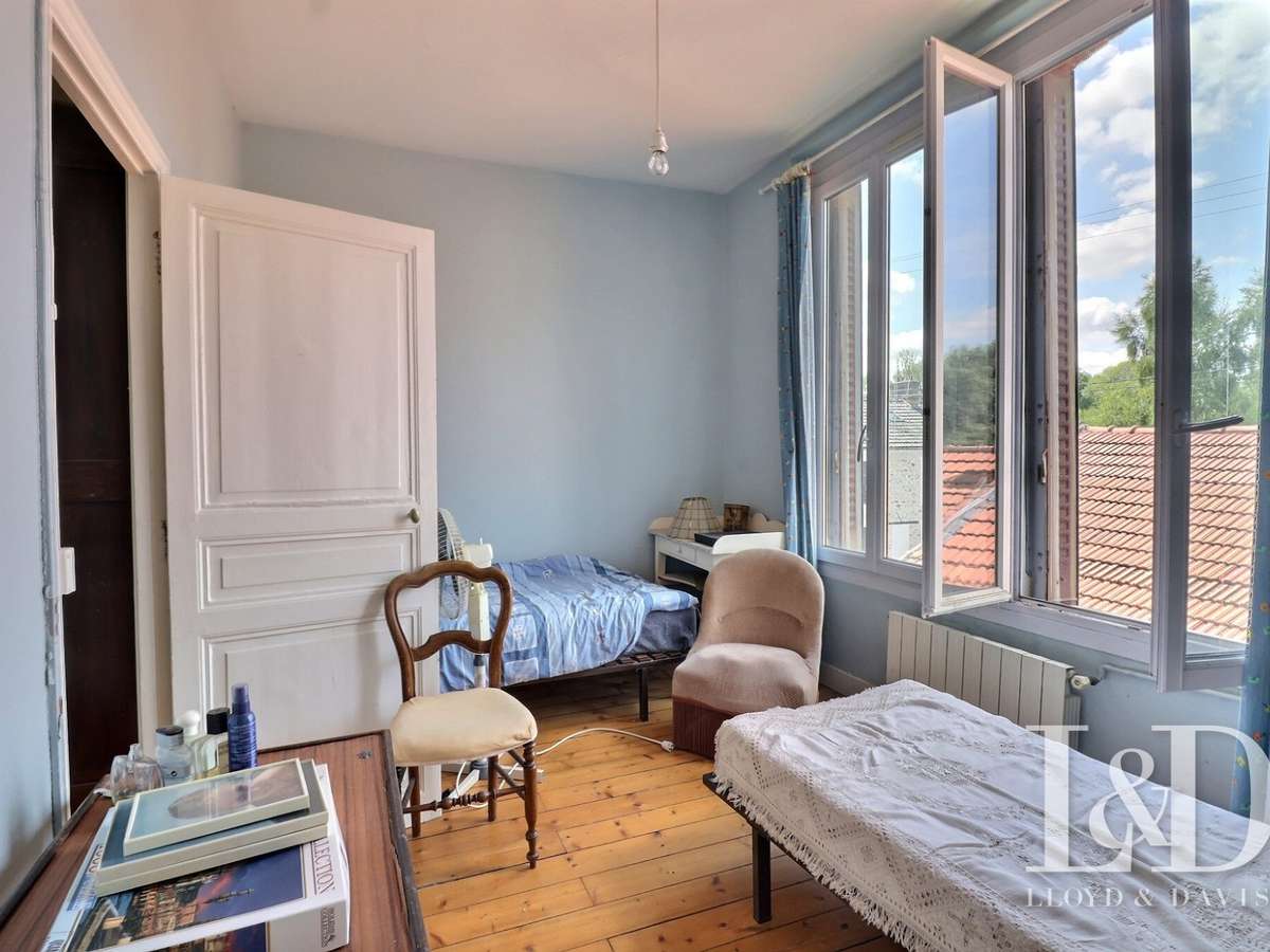 Maison Saint-Chéron