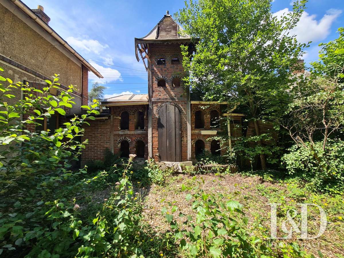 Maison Saint-Chéron