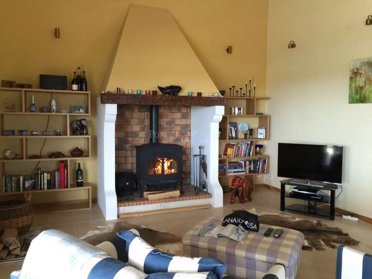 Propriété Saint-Chinian - 1280m²