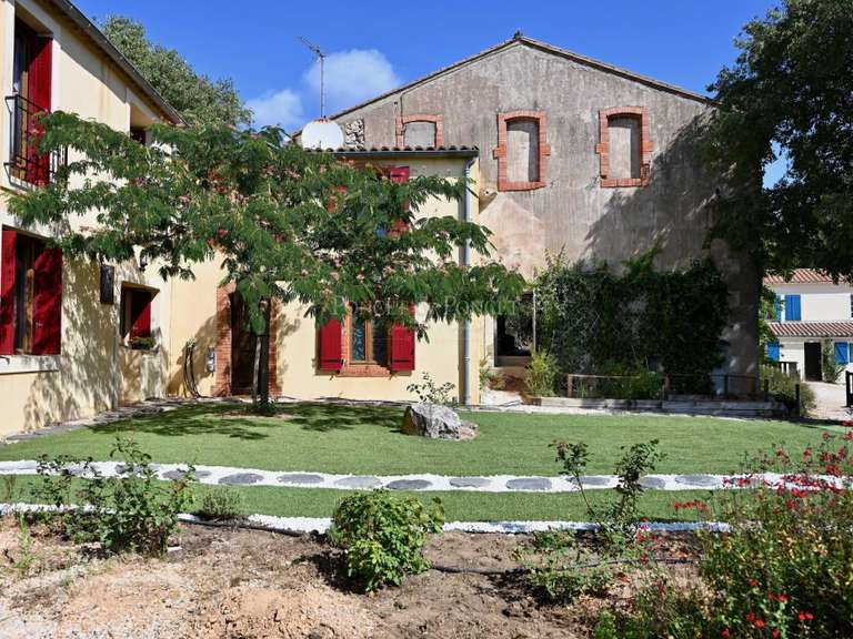 Propriété Saint-Chinian - 1280m²