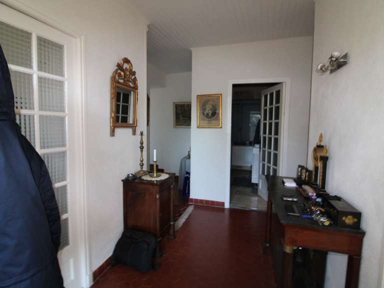 Maison Saint-Christol-lès-Alès - 4 chambres - 175m²