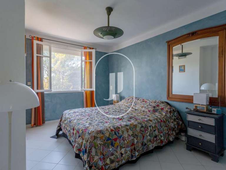 Villa Saint-Christol-lès-Alès - 4 chambres - 160m²