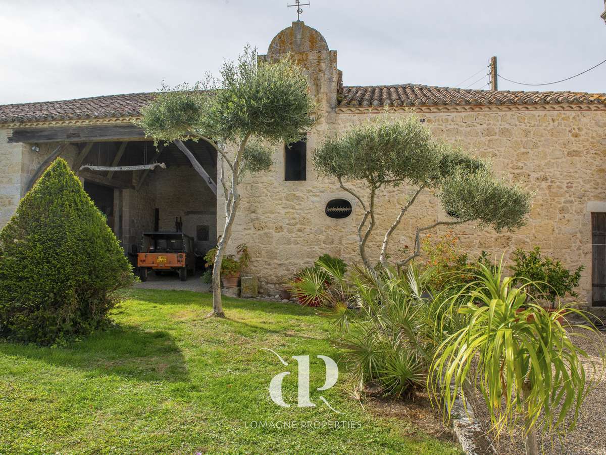 Maison Saint-Clar