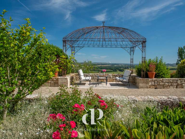 Maison Saint-Clar - 5 chambres - 339m²