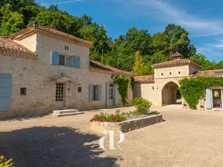 Maison Saint-Clar - 5 chambres - 339m²