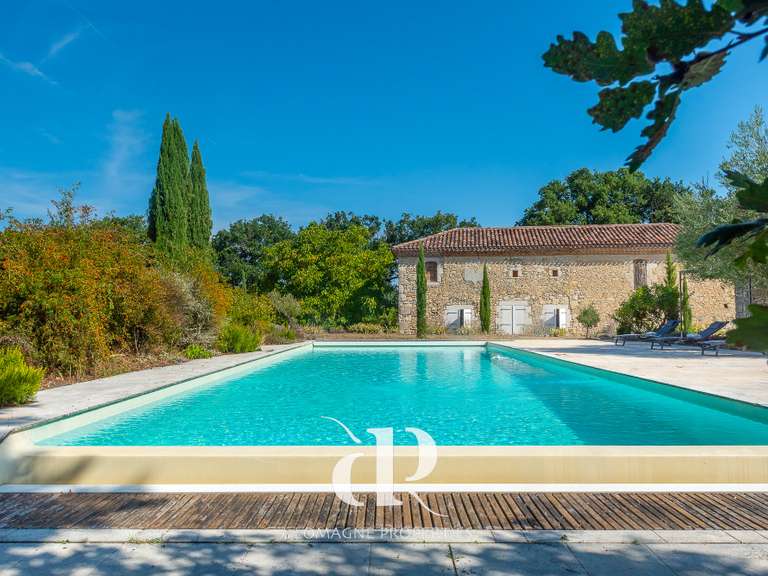 Maison Saint-Clar - 4 chambres - 247m²