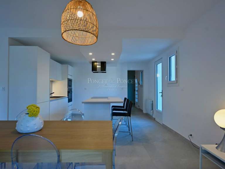 Maison Saint-Clément-de-Rivière - 6 chambres - 195m²