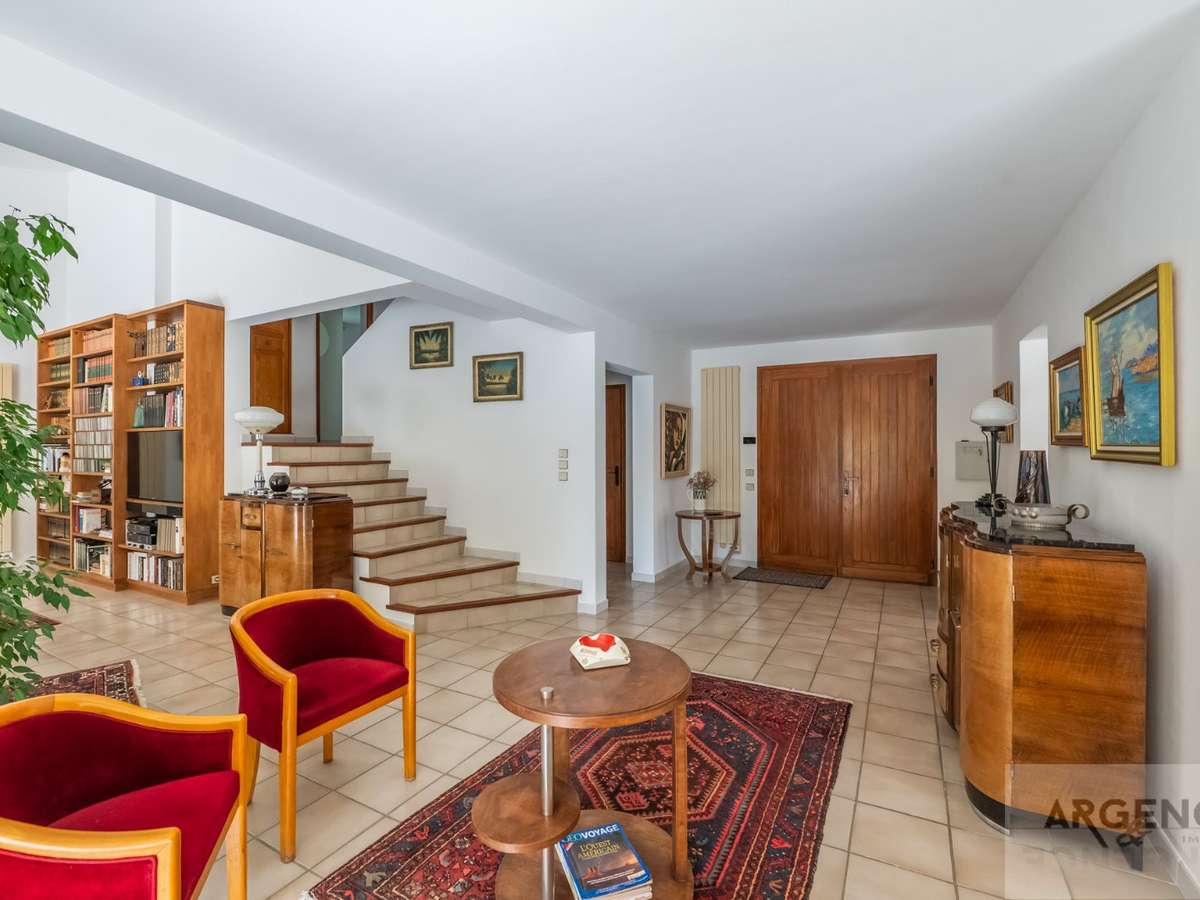 Maison Saint-Clément-de-Rivière