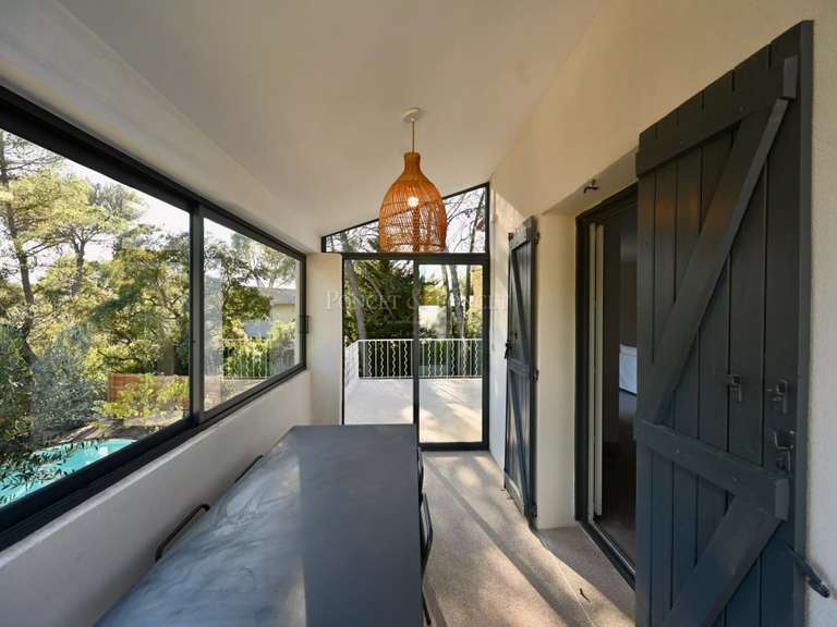 Maison Saint-Clément-de-Rivière - 6 chambres - 195m²