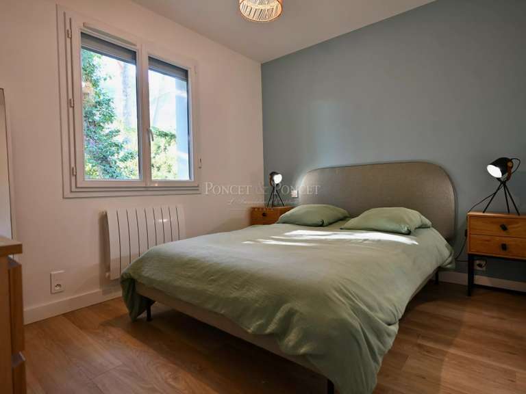 Maison Saint-Clément-de-Rivière - 6 chambres - 195m²