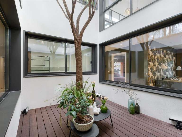 Maison Saint-Clément-de-Rivière - 5 chambres - 365m²