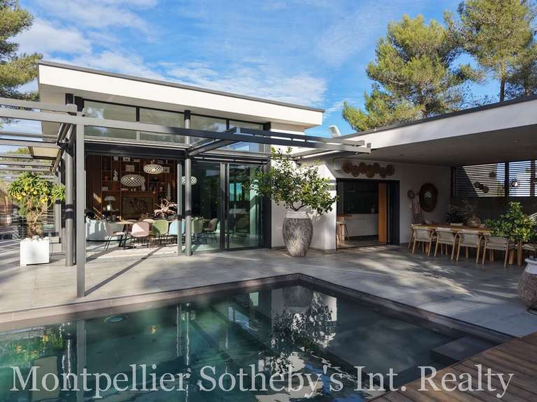 House Saint-Clément-de-Rivière - 5 bedrooms - 365m²