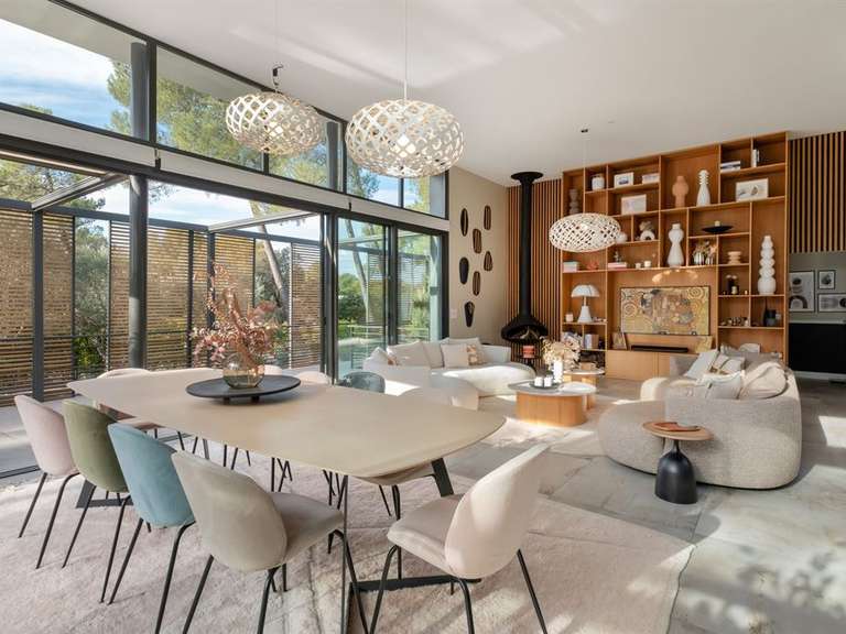 Maison Saint-Clément-de-Rivière - 5 chambres - 365m²