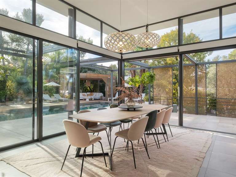 Maison Saint-Clément-de-Rivière - 5 chambres - 365m²