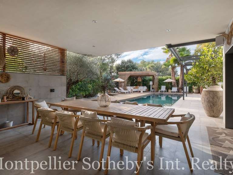 House Saint-Clément-de-Rivière - 5 bedrooms - 365m²