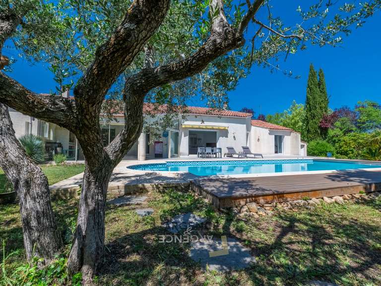 Maison Saint-Clément-de-Rivière - 5 chambres - 240m²